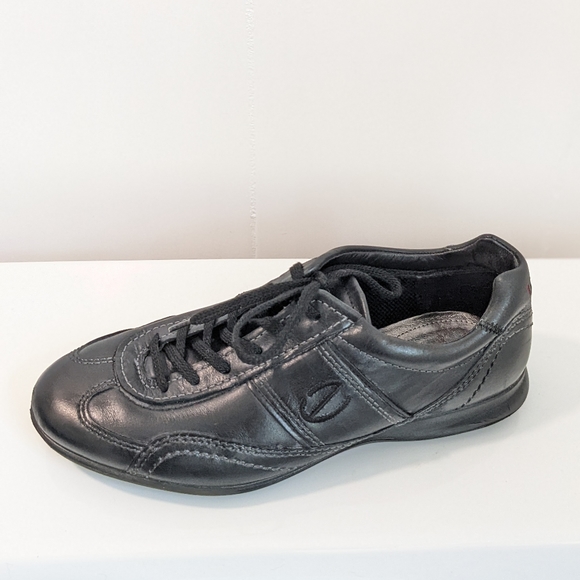 Leather sneakers by Ecco - Picture 2 of 16